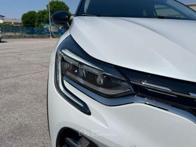 Renault Captur Plug-in Hybrid E-Tech 160 CV Intens Bianco usata Maserà di Padova