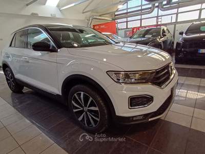 Volkswagen T-Roc 1.0 TSI Style BMT Bianco usata Firenze