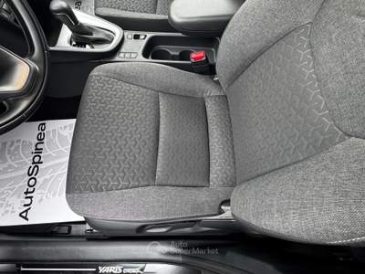 Toyota Yaris Cross 1.5H (116 CV) E-CVT Trend #sensoripark #telecamera #keyless Grigio usata Spinea