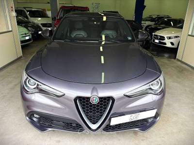 Alfa Romeo Stelvio 2.2 t Executive Q4 210cv auto - Tetto apribile - Gancio traino Grigio usata Trento