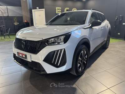 Peugeot 2008 Hybrid 145cv e-DCS6 Edition auto Bianco usata Occhiobello