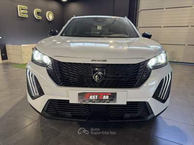 Peugeot 2008 Hybrid 145cv e-DCS6 Edition auto Bianco usata Occhiobello