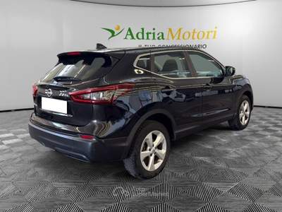 Nissan Qashqai 1.3 DIG-T 160 Business DCT Nero usata Pordenone