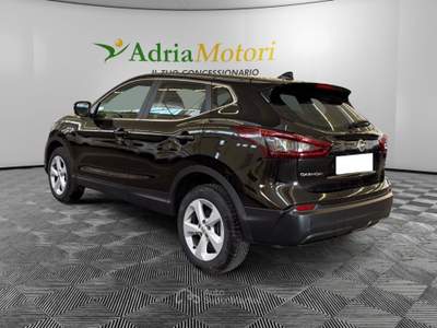 Nissan Qashqai 1.3 DIG-T 160 Business DCT Nero usata Pordenone