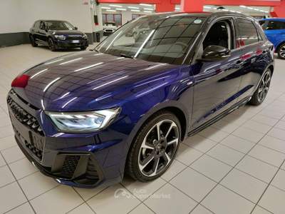 Audi A1 30 TFSI 116cv S-Tronic S-Line Cambio Automatico Blu/Azzurro usata LEGNANO Audi A1 30 TFSI 116cv S-Tronic S-Line Cambio Automatico Blu/Azzurro usata LEGNANO