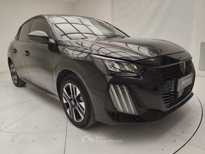 Peugeot 208 II 2023 1.2 hybrid Allure 145cv e-dcs 6 Nero usata Erba