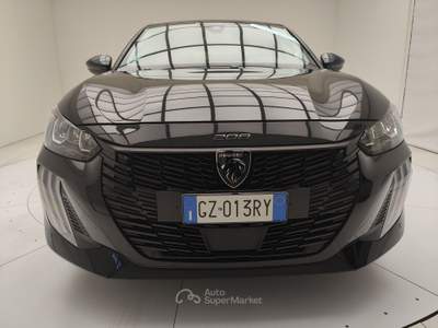 Peugeot 208 II 2023 1.2 hybrid Allure 145cv e-dcs 6 Nero usata Erba