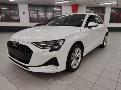 Audi A3 1.0 110 cv 30 TFSI S tronic Business Advanced Bianco usata LEGNANO