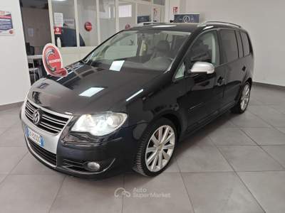 Volkswagen Touran Touran 2.0 tdi Highline 170cv dpf 7POSTI Nero usata Striano