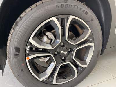 Jeep Avenger Avenger 1.2 110 CV MHEV Summit *TETTO APRIBILE* usata Sava