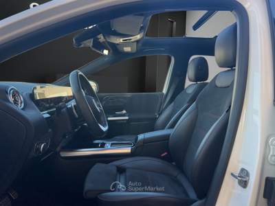 Mercedes-Benz Classe B B 180 AMG Line Premium auto Bianco usata Rende