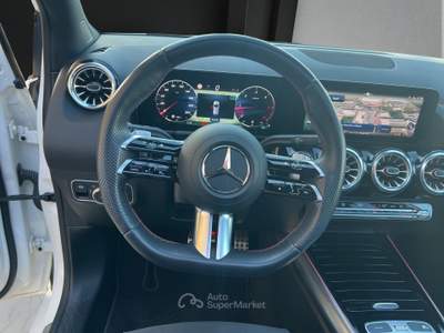 Mercedes-Benz Classe B B 180 AMG Line Premium auto Bianco usata Rende