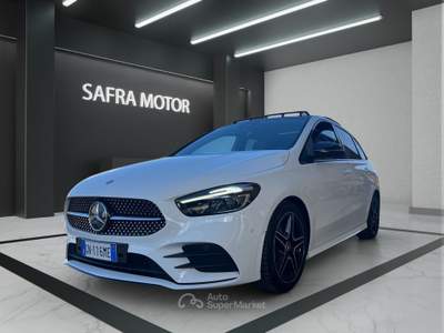 Mercedes-Benz Classe B B 180 AMG Line Premium auto Bianco usata Rende