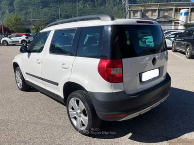 Skoda Yeti Yeti 1.2 TSI Ambition Bianco usata Scurelle