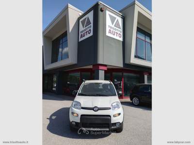 Fiat Panda Panda 0.9 TwinAir Turbo 85CV 4x4 City Cross Bianco usata Scurelle