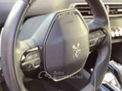 Peugeot 3008  1.5 bluehdi Business 130cv eat8 Nero usata Sant'Anastasia