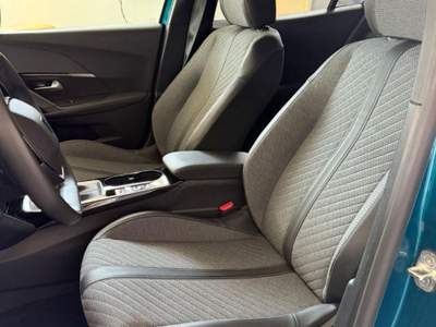 Peugeot 2008 PureTech 100 S&S Allure Blu/Azzurro usata Castellammare di Stabia