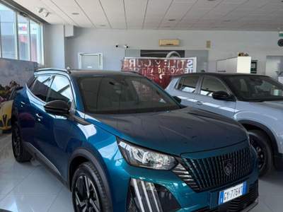 Peugeot 2008 PureTech 100 S&S Allure Blu/Azzurro usata Castellammare di Stabia