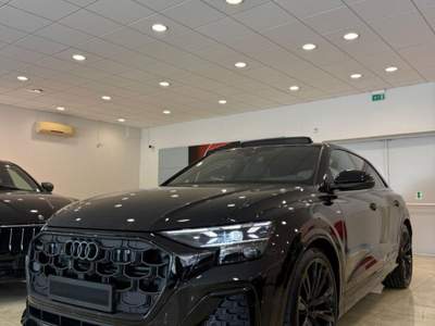 Audi Q8 SUV TDI qu. 210 kW tiptr. S line ed. Nero usata Castellammare di Stabia