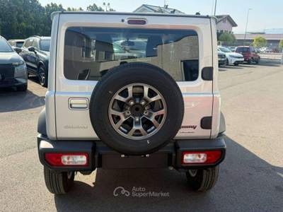 Suzuki Jimny 5p 1.5 GLX 4wd allgrip autom. CARPLAY/LED/TELECAMERA * promo fin Verde usata Verona