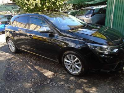 Renault Mégane  1.5 dci energy Zen 110cv edc Nero usata Roma