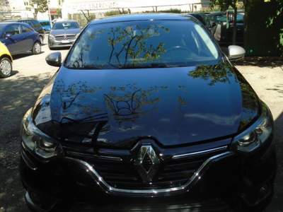 Renault Mégane  1.5 dci energy Zen 110cv edc Nero usata Roma