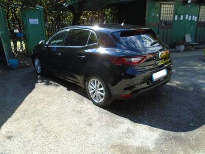 Renault Mégane  1.5 dci energy Zen 110cv edc Nero usata Roma