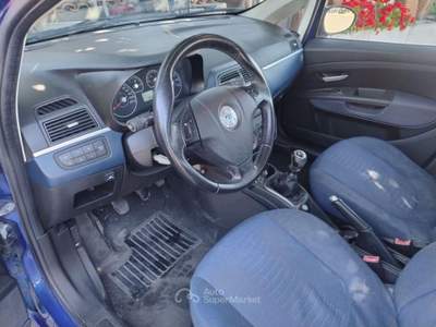 Fiat Grande Punto 1.4 5 porte Dynamic Blu/Azzurro usata Roma