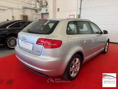 Audi A3  Sportback 1.6 tdi Attraction Argento usata Casarsa della Delizia