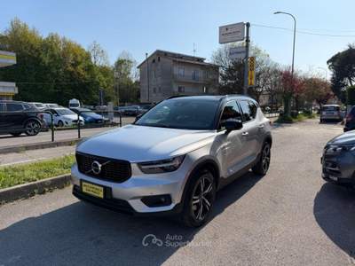 Volvo XC40 D4 AWD Geartronic R-design Grigio usata Mirano
