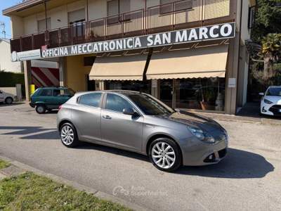 Alfa Romeo Giulietta 2.0 JTDm-2 150 CV Distinctive Grigio usata Mirano