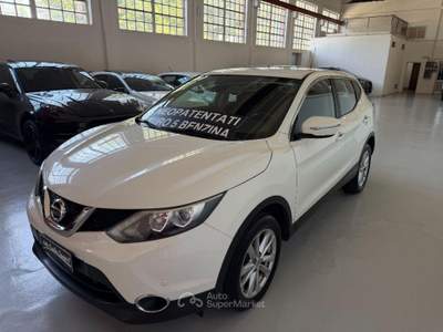 Nissan Qashqai 1.2 DIG-T Tekna Bianco usata Parabiago