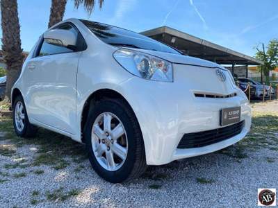 Toyota iQ 1.0 Bianco usata Latina