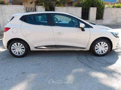 Renault Clio 5 Porte Clio 1.2 16v Zen 75cv usata Ribera