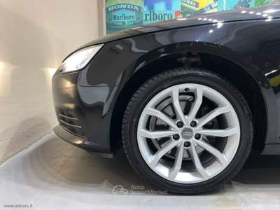 Audi A4 A4 Avant 2.0 TDI 150CV S tr. Business *CLIMA 3 ZONE*FARI LED* Nero usata Castrezzato