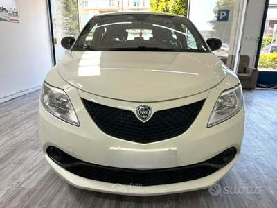 Lancia Ypsilon 5 porte GPL Ecochic Gold usata Arezzo