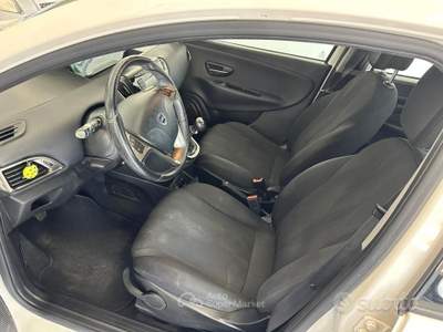 Lancia Ypsilon 5 porte GPL Ecochic Gold usata Arezzo
