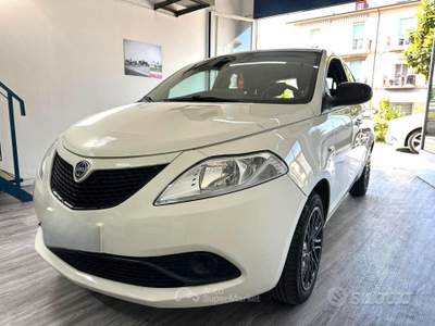 Lancia Ypsilon 5 porte GPL Ecochic Gold usata Arezzo
