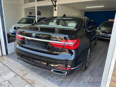 BMW Serie 7 740e 740 740e Eccelsa usata Arezzo