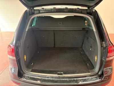 Volkswagen Touareg 4X4 CAMBIO AUT. Km 131.707 Dies usata Montelabbate