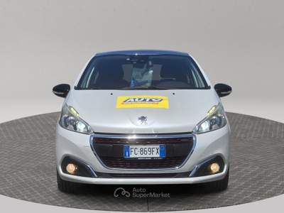 Peugeot 208 208 5P 1.2 TURBO GT LINE 110CV EAT6 AUTOMATICA EUR6B NAVI/CAMERA/TETTO Bianco usata Prato