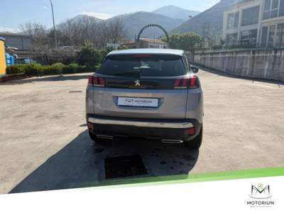 Peugeot 3008 3008 1.5 bluehdi Allure s&amp;s 130cv eat8 Grigio usata Santa Maria a Vico