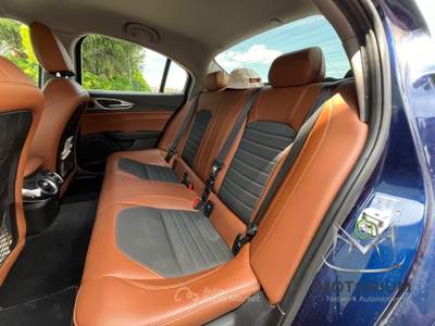 Alfa Romeo Giulia Giulia 2.2 t Super 150cv auto Bianco usata San Giorgio del Sannio