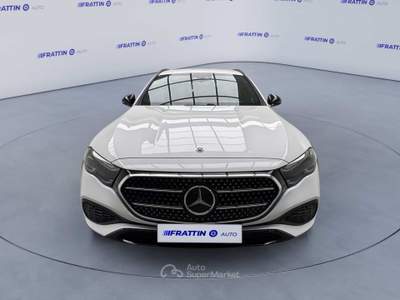 Mercedes-Benz Classe E E 220 D Mild Hybrid 4matic S.w. Premium All Terrain Bianco usata Cassola