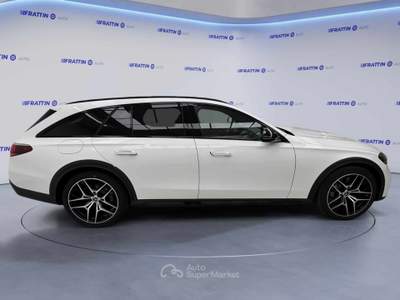 Mercedes-Benz Classe E E 220 D Mild Hybrid 4matic S.w. Premium All Terrain Bianco usata Cassola