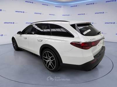 Mercedes-Benz Classe E E 220 D Mild Hybrid 4matic S.w. Premium All Terrain Bianco usata Cassola