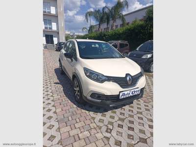Renault Captur Captur TCe 12V 90 CV Business Beige usata Cimitile