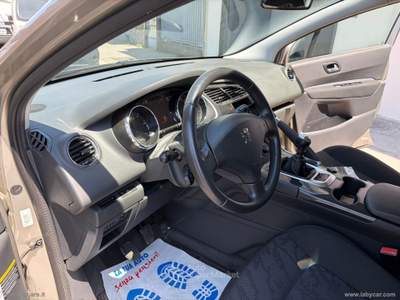 Peugeot 3008 3008 1.6 HDi 112 CV Active usata Cerignola