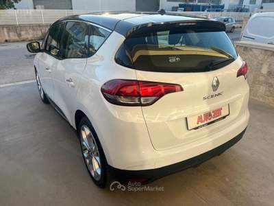 Renault Scénic Scenic Scénic dCi 8V 110 CV Energy Bianco usata Castellana Grotte