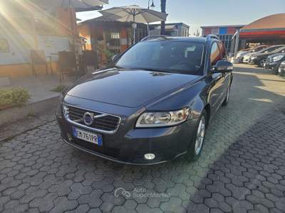 Volvo V50 V50 1.6 d2 Polar 115cv Grigio usata Milano